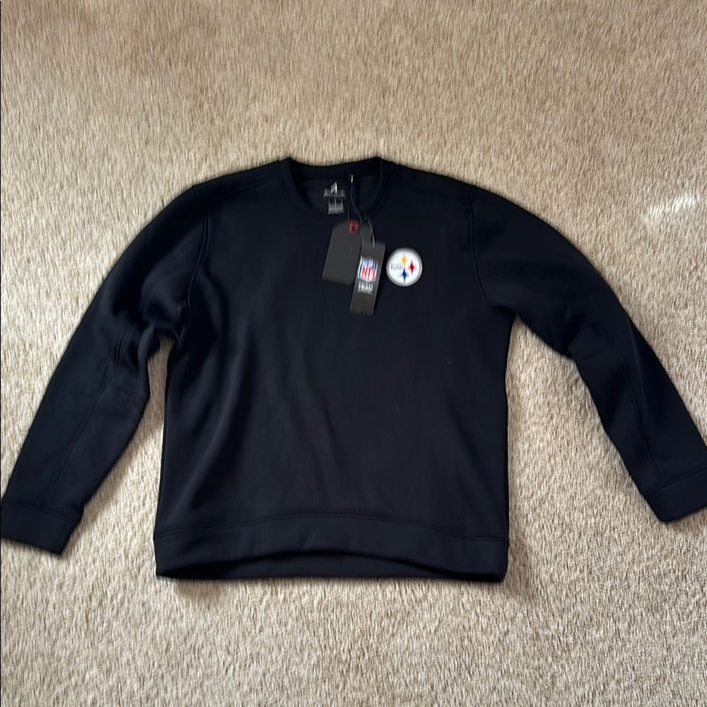 Official NFL Steelers Black Crewneck Sweatshirt with Long Sleeves and Patches